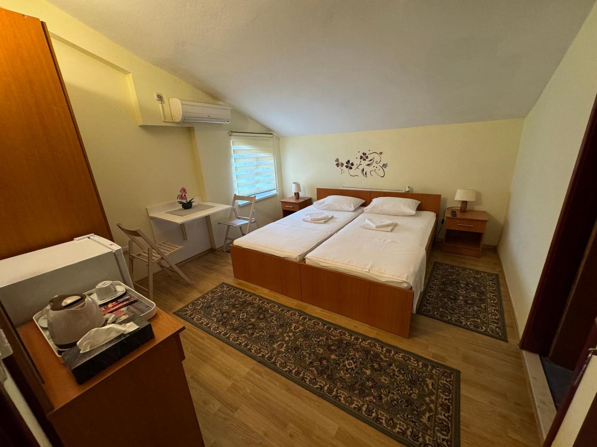 פלוצ'ה Rooms Salvia מראה חיצוני תמונה
