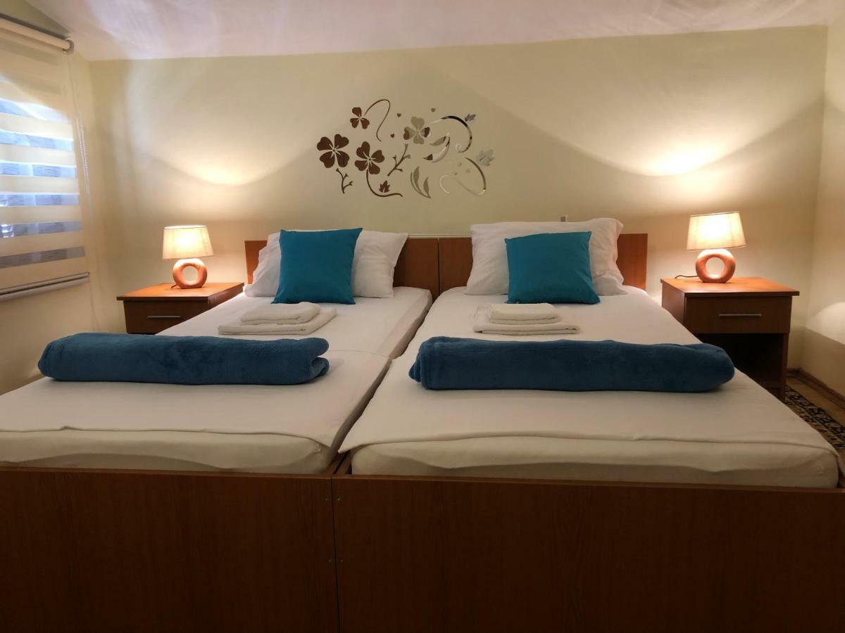 פלוצ'ה Rooms Salvia מראה חיצוני תמונה